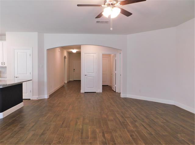 Building Photo - 11225 Klondike Ln