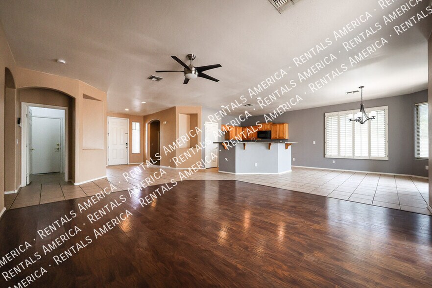 Building Photo - 21401 E Calle de Flores
