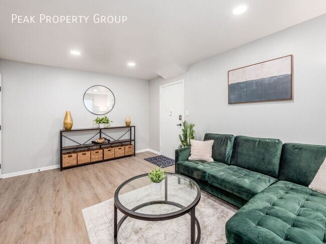 Building Photo - 1000 King Ave