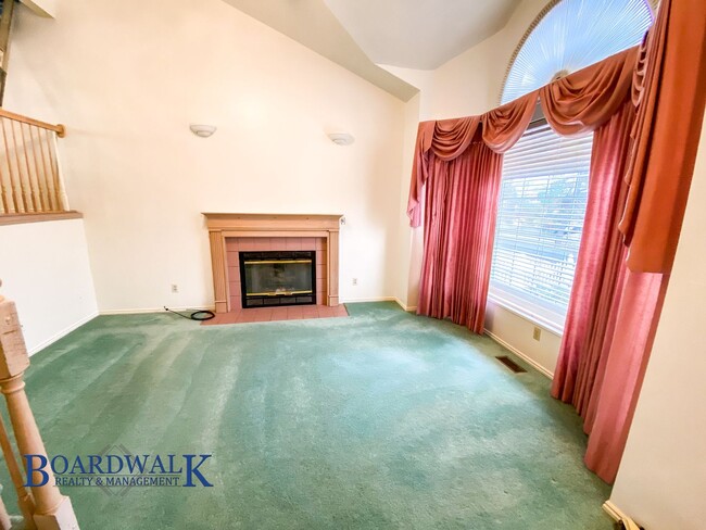 Building Photo - 5677 S 5630 W