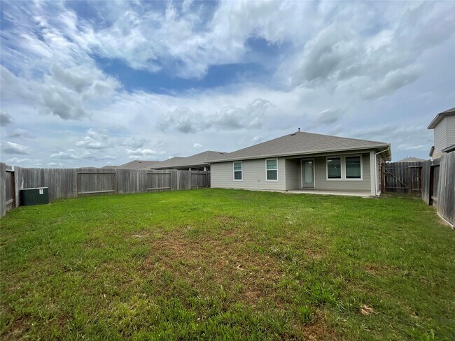 Building Photo - 8107 Sugar Cane Ln