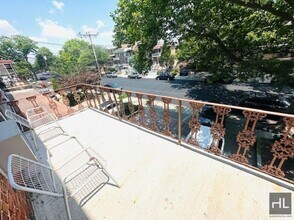 Building Photo - 4 bedroom in BROOKLYN NY 11236