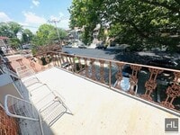 Building Photo - 4 bedroom in BROOKLYN NY 11236