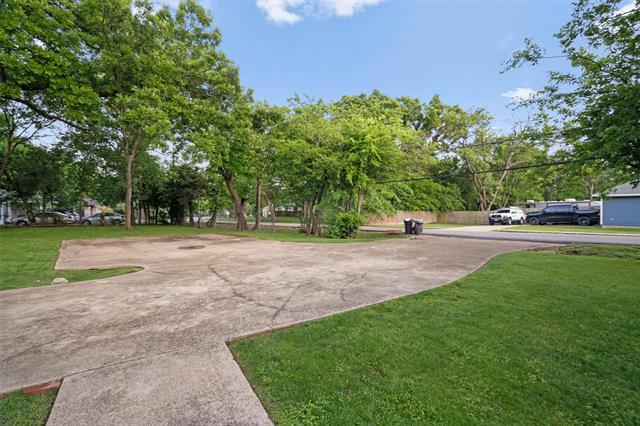 Building Photo - 920 N Virginia St