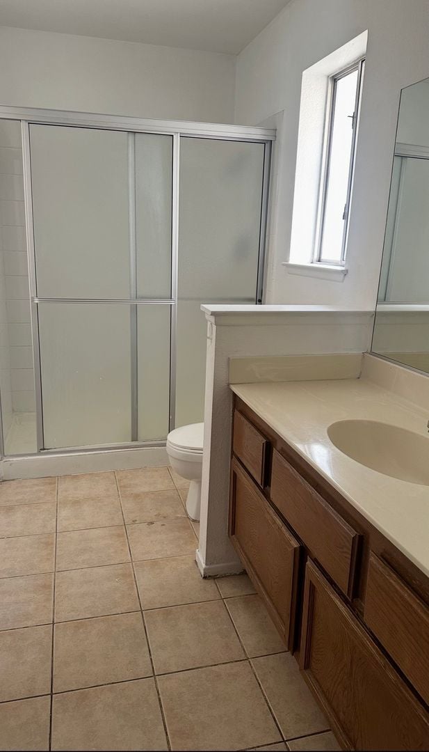 Building Photo - 2 BETHROOMS 2 BATHROOMS  2 CAR GARAGE HOUSE AVAILABLE FOR RENT