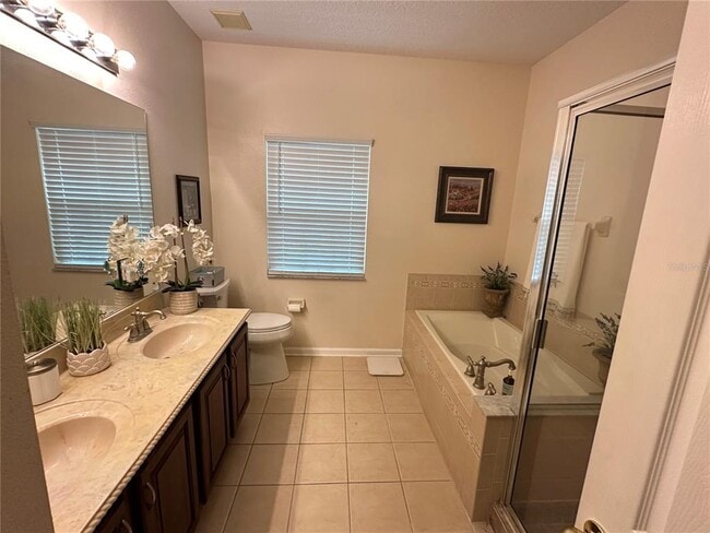 Building Photo - 8929 Silk Bay Pl