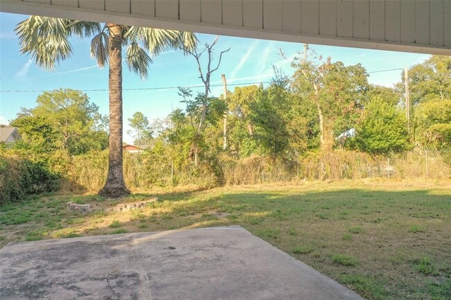 Building Photo - 495 Ave F SE