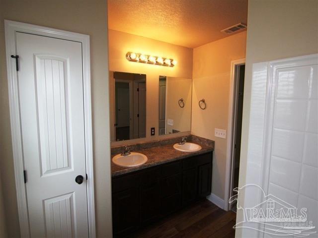 Building Photo - 4923 Makenna Cir