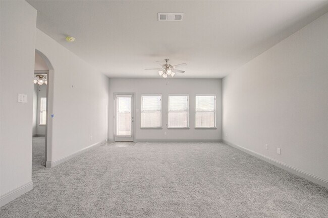 Building Photo - 7821 Cypress Dr