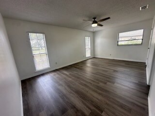 Building Photo - 107 Maplewood Dr