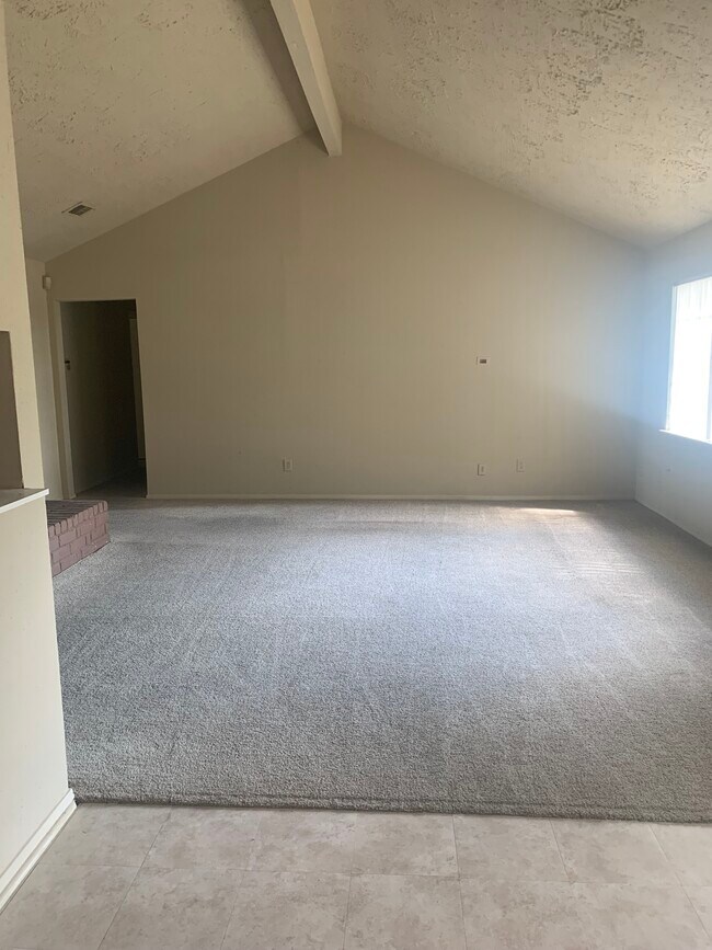 Building Photo - 16347 Sky Blue Ln