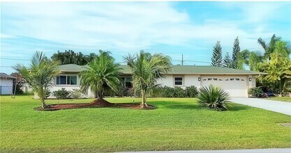 Building Photo - 115 Willoughby Dr