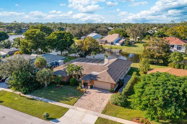 Building Photo - 12775 Guilford Cir