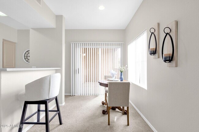 Building Photo - 13700 N Fountain Hills Blvd