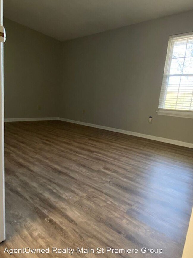Building Photo - 2 br, 1.5 bath House - 7874 Nummie Court