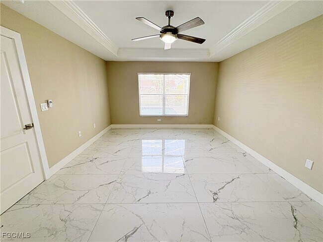 Building Photo - 2215 SE 9th Terrace