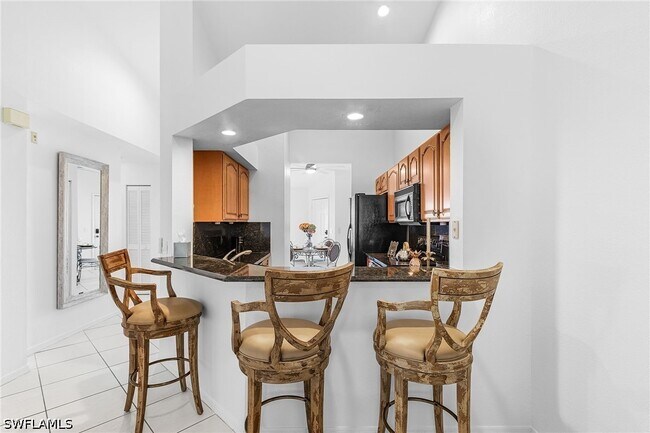 Building Photo - 760 Wiggins Lake Dr