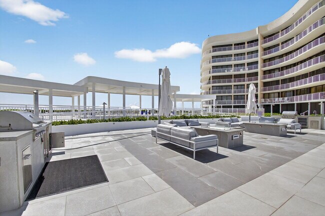 Building Photo - 3400 S Ocean Blvd