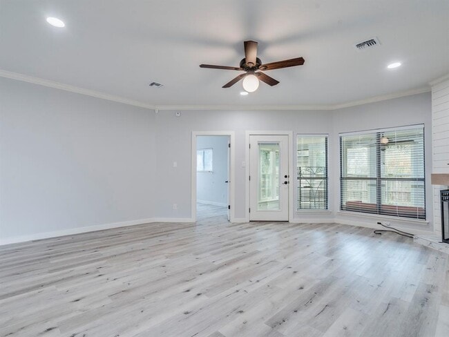 Building Photo - 7933 Wheel Rim Cir