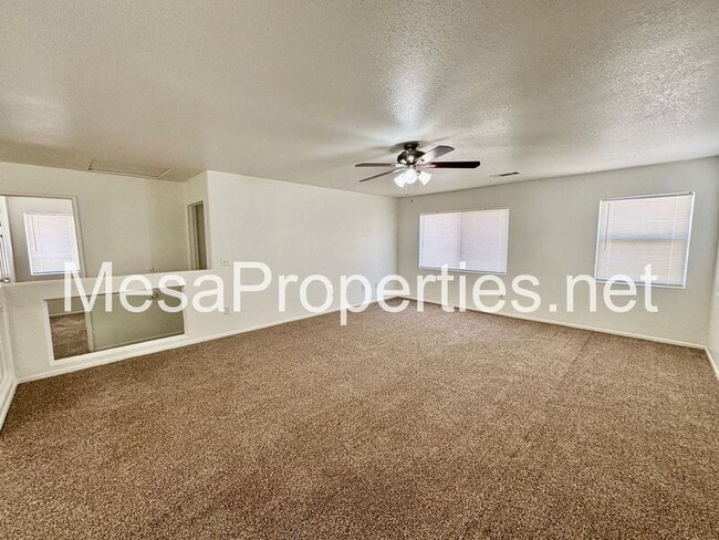 Building Photo - 15083 Brown Ln