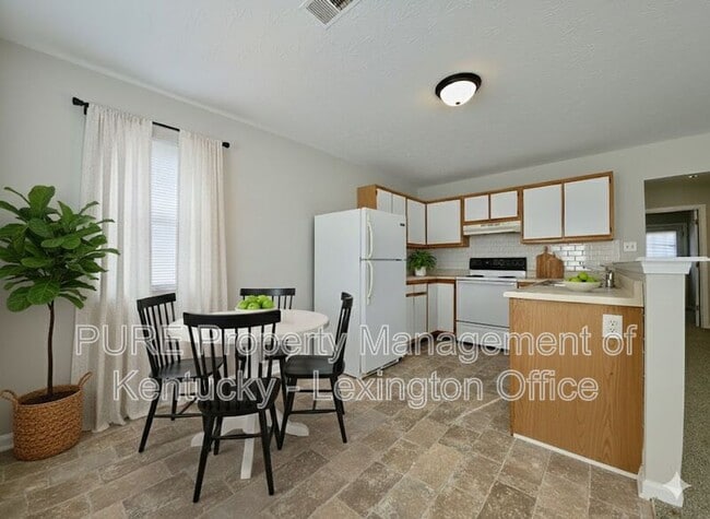 Building Photo - 280 Grinder Ct