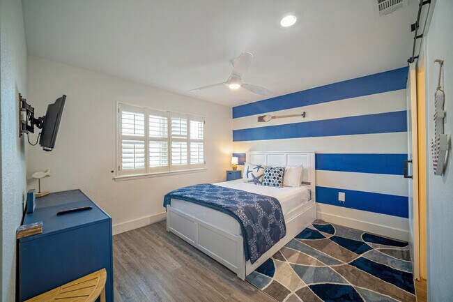 Building Photo - 1902 Bayhouse Dr