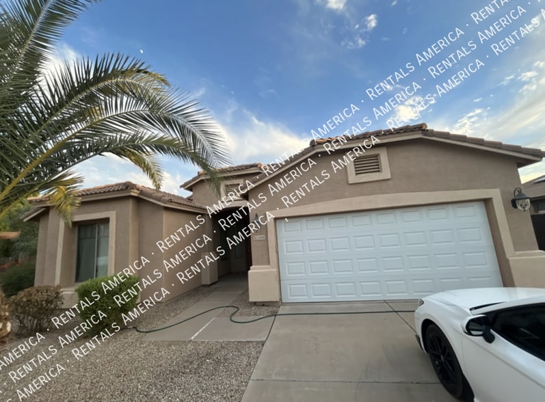 Building Photo - 21401 E Calle de Flores