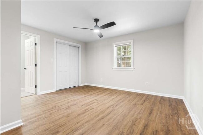 Building Photo - 2157 California Ave