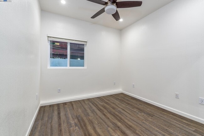 Building Photo - 16318 Maubert Ave