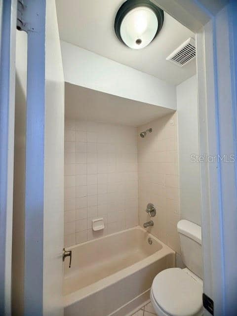Building Photo - 5627 Greatpine Ln N