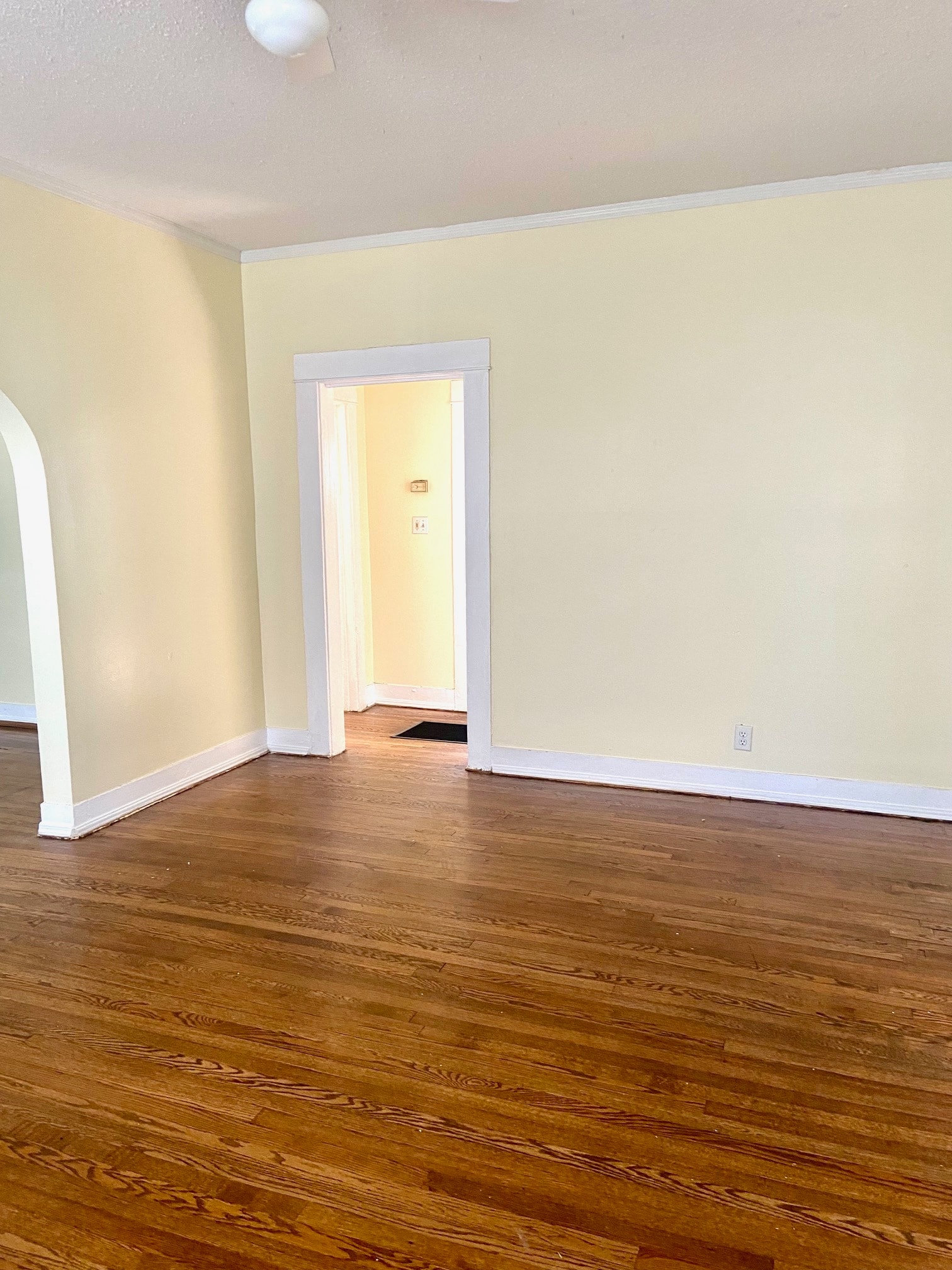 Building Photo - 508 10th Ct S