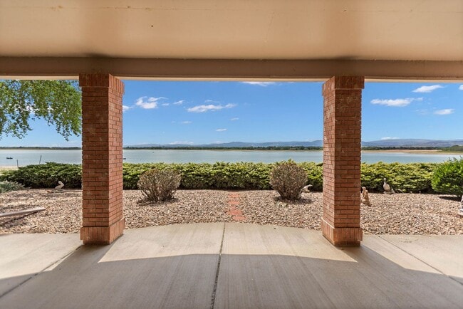 Building Photo - 3957 Valley Oak Dr