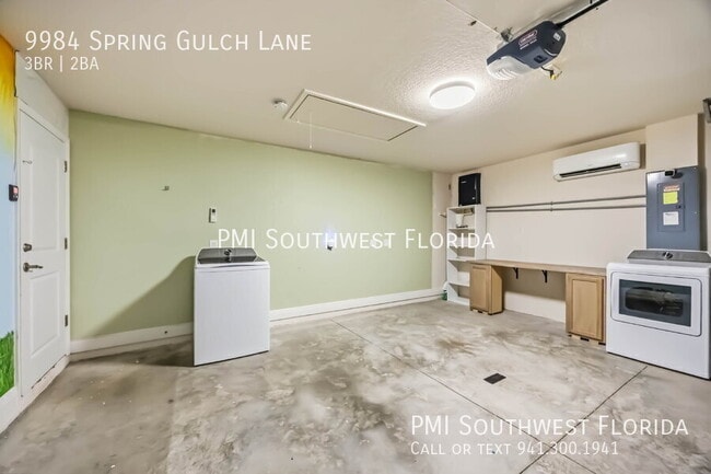 Building Photo - 9984 Spring Gulch Ln