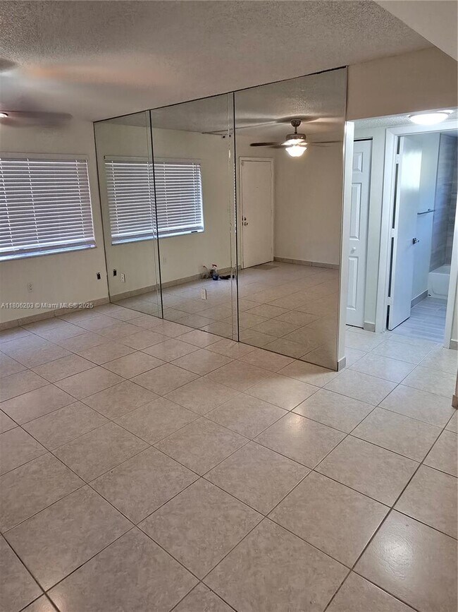Building Photo - 8600 SW 133rd Avenue Rd