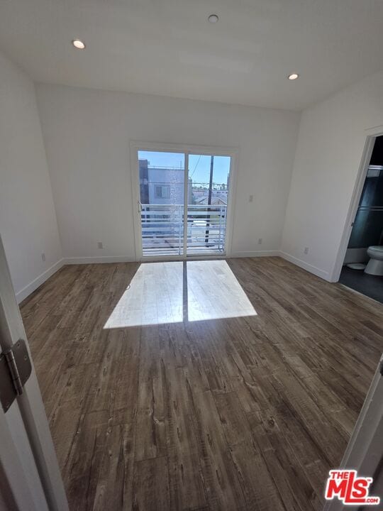 Building Photo - 2765 1/2 W 12th St