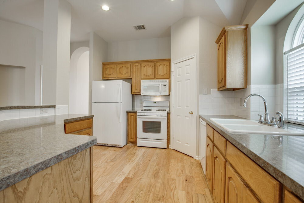 Building Photo - 1407 Oxford Dr