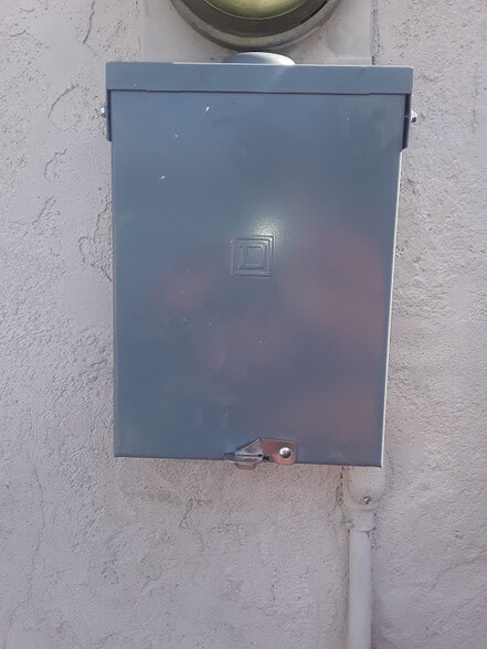 MAIN PANEL - 25223 Western Ave