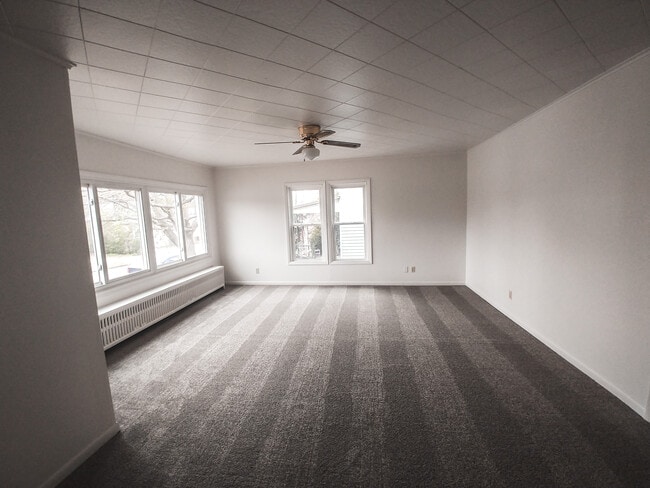Living Room - 2527 Reed St