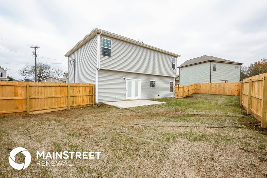 Building Photo - 105 Chyntara Dr