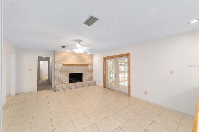 Building Photo - 3400 NW 26th Ter