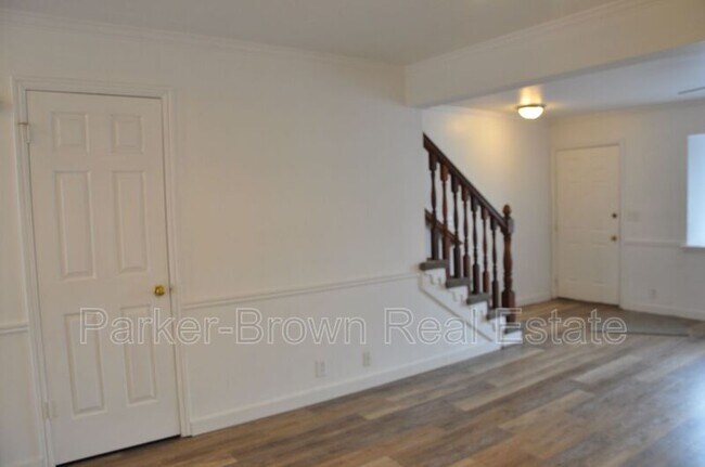 Building Photo - 430 N 470 W