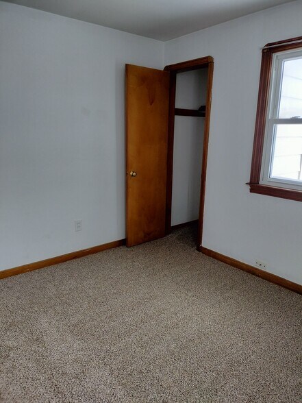 Building Photo - 8306 Essen Ave