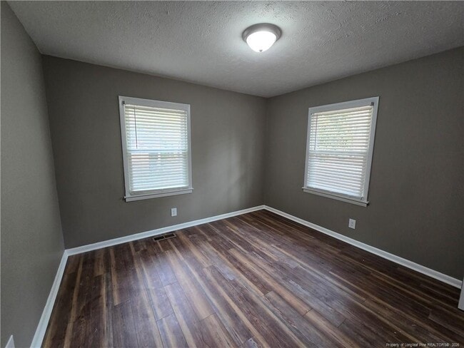 Building Photo - 2517 Vestal Ave