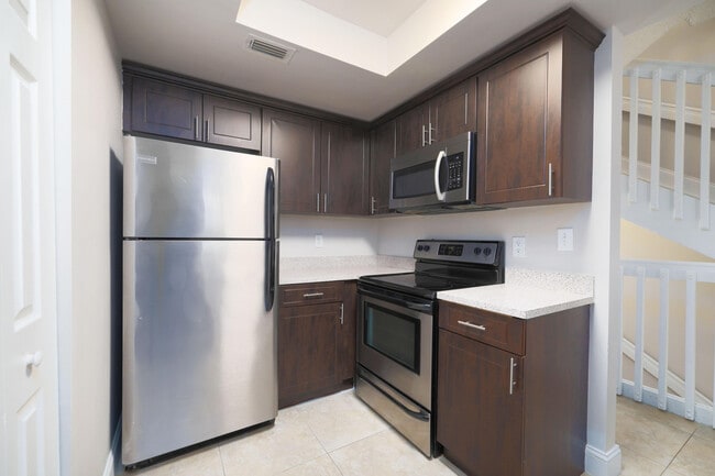 Building Photo - 20889 St Andrews Blvd