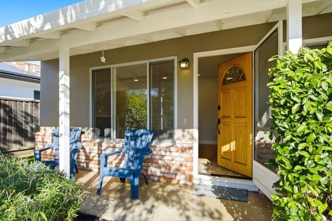 Building Photo - 2682 Coit Dr