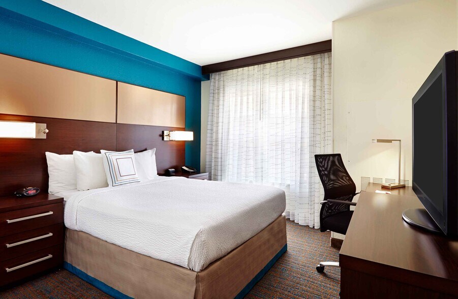 Building Photo - Furnished Studio-Houston - Galleria