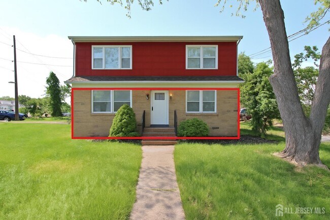Building Photo - 516 Hamilton Blvd