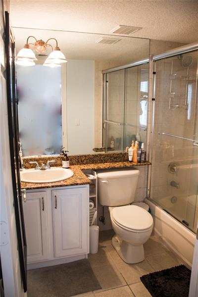 Building Photo - 151 NE 16th Ave