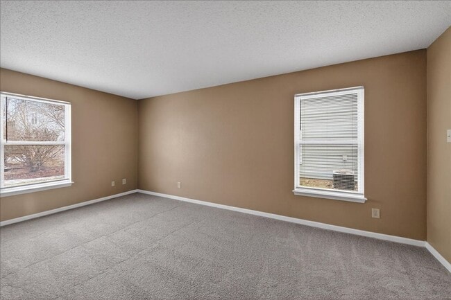 Building Photo - 12599 Majestic Way