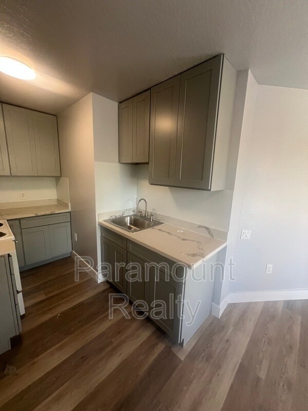 Building Photo - 173 22nd St